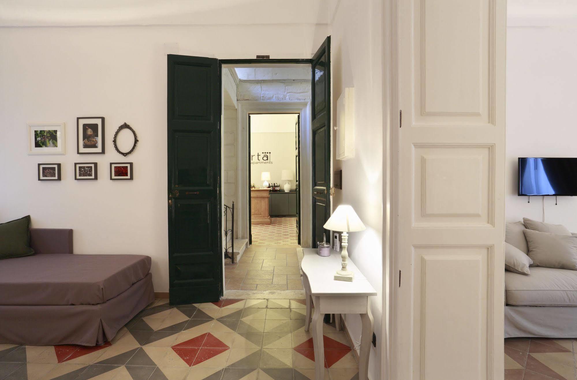 Santa Marta Suites & Apartments Lecce Zewnętrze zdjęcie
