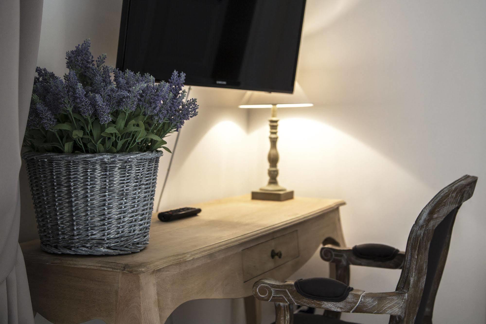 Santa Marta Suites & Apartments Lecce Zewnętrze zdjęcie