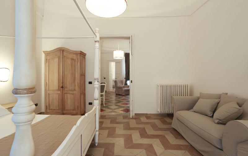 Santa Marta Suites & Apartments Lecce Zewnętrze zdjęcie