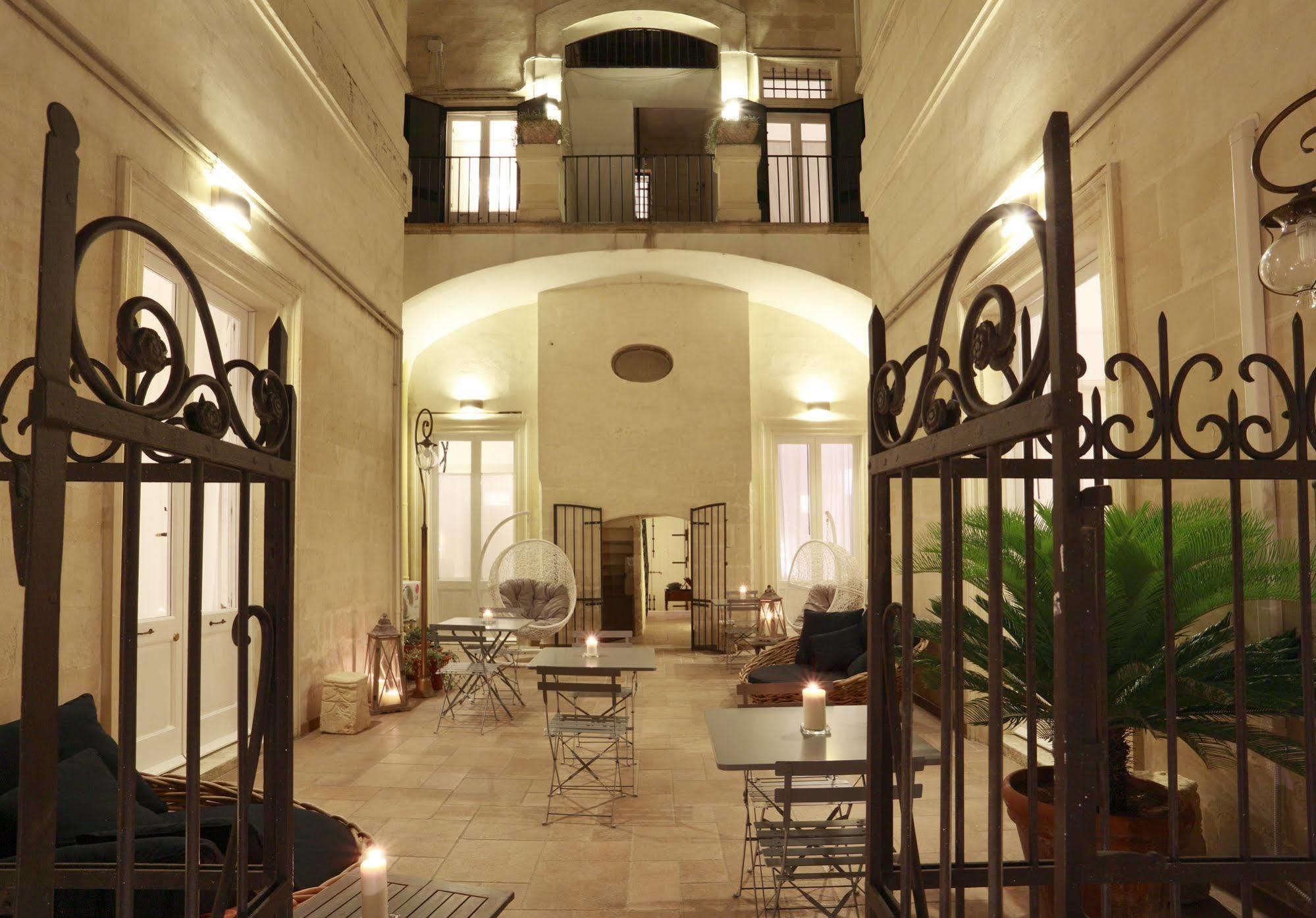 Santa Marta Suites & Apartments Lecce Zewnętrze zdjęcie
